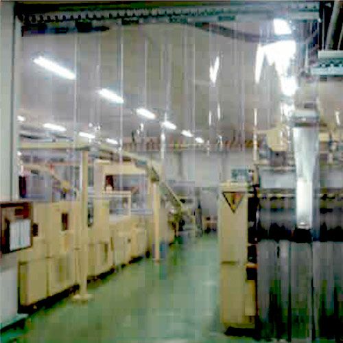 のれんビニールカーテン 300mm幅・帯電防止透明2mm厚／スチール金具